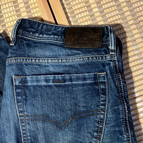 Diesel Zathan Stylish vintage Blue Denim Jeans - Picture 5 of 10